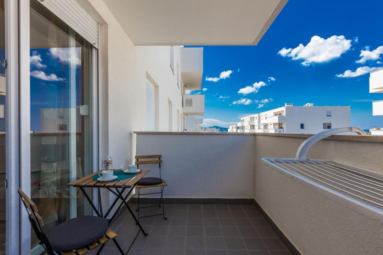Tanja Modern Apartment With Balcony And Parking Garage Zadar Exterior photo